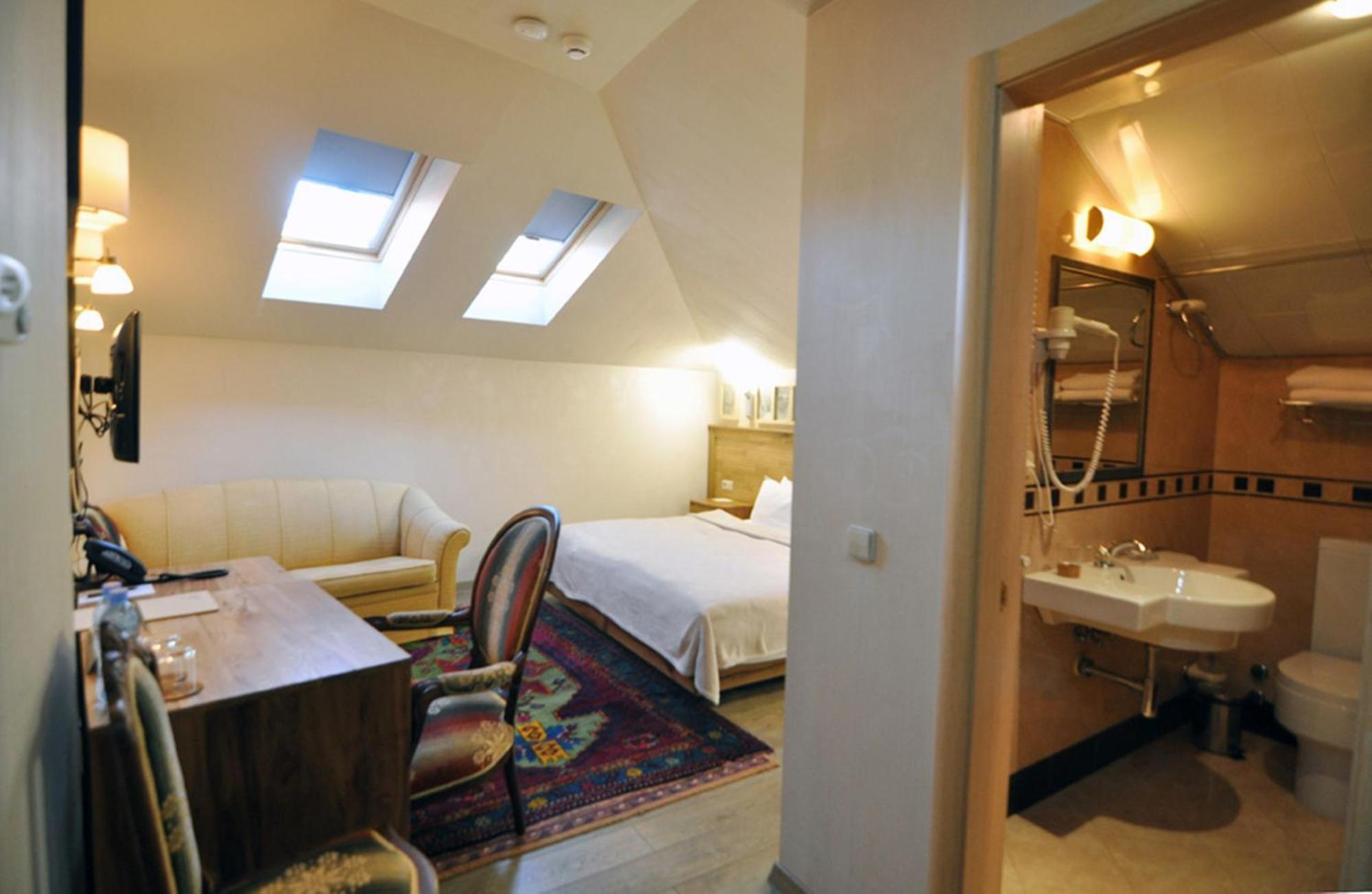 Vinotel Boutique Hotel Tbilisi Værelse billede