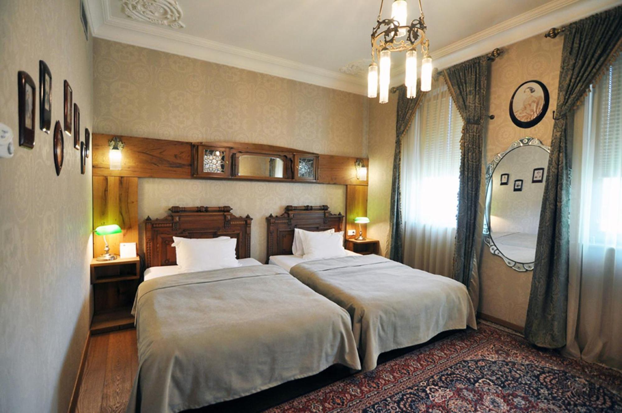 Vinotel Boutique Hotel Tbilisi Værelse billede