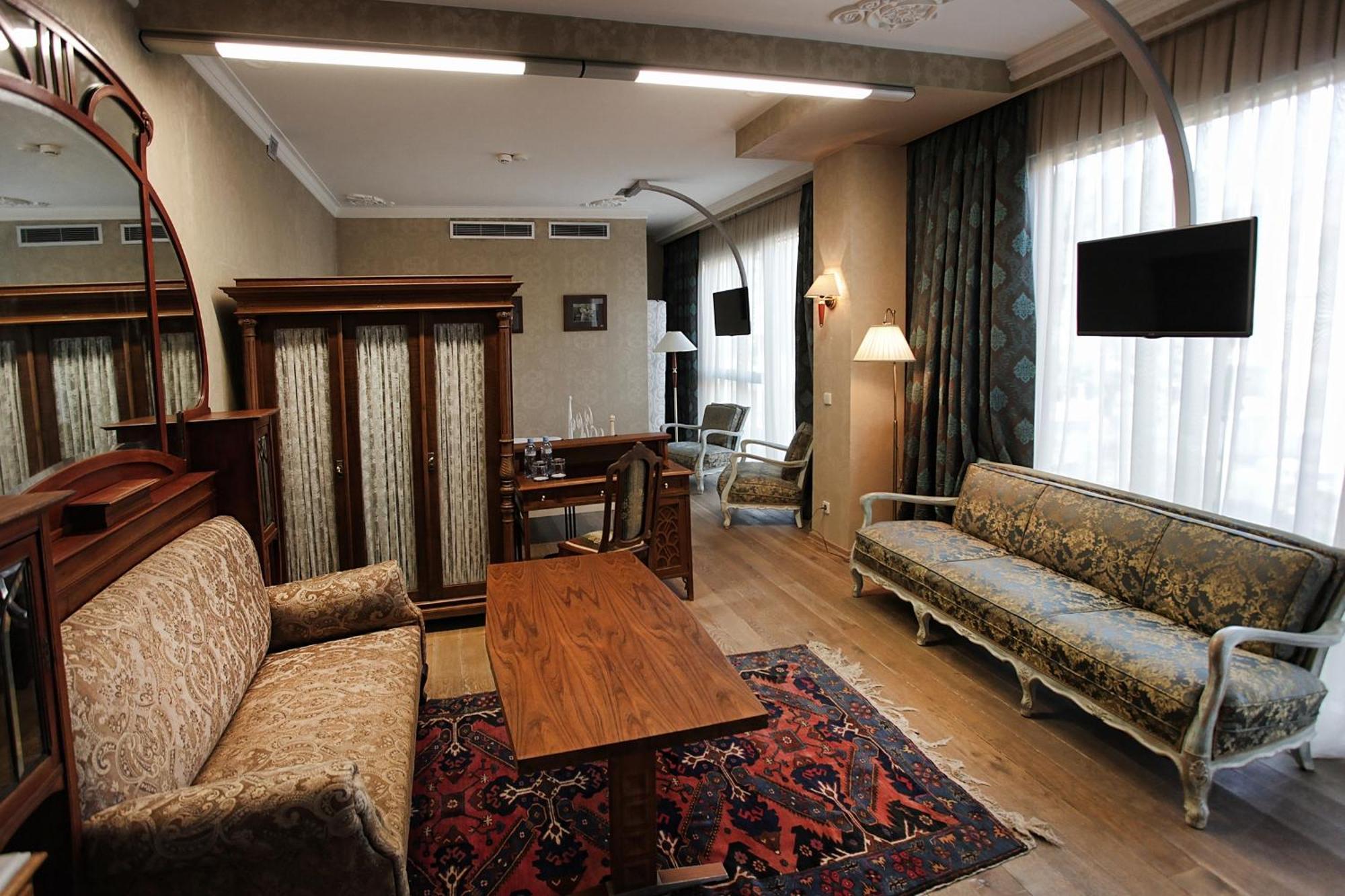 Vinotel Boutique Hotel Tbilisi Værelse billede
