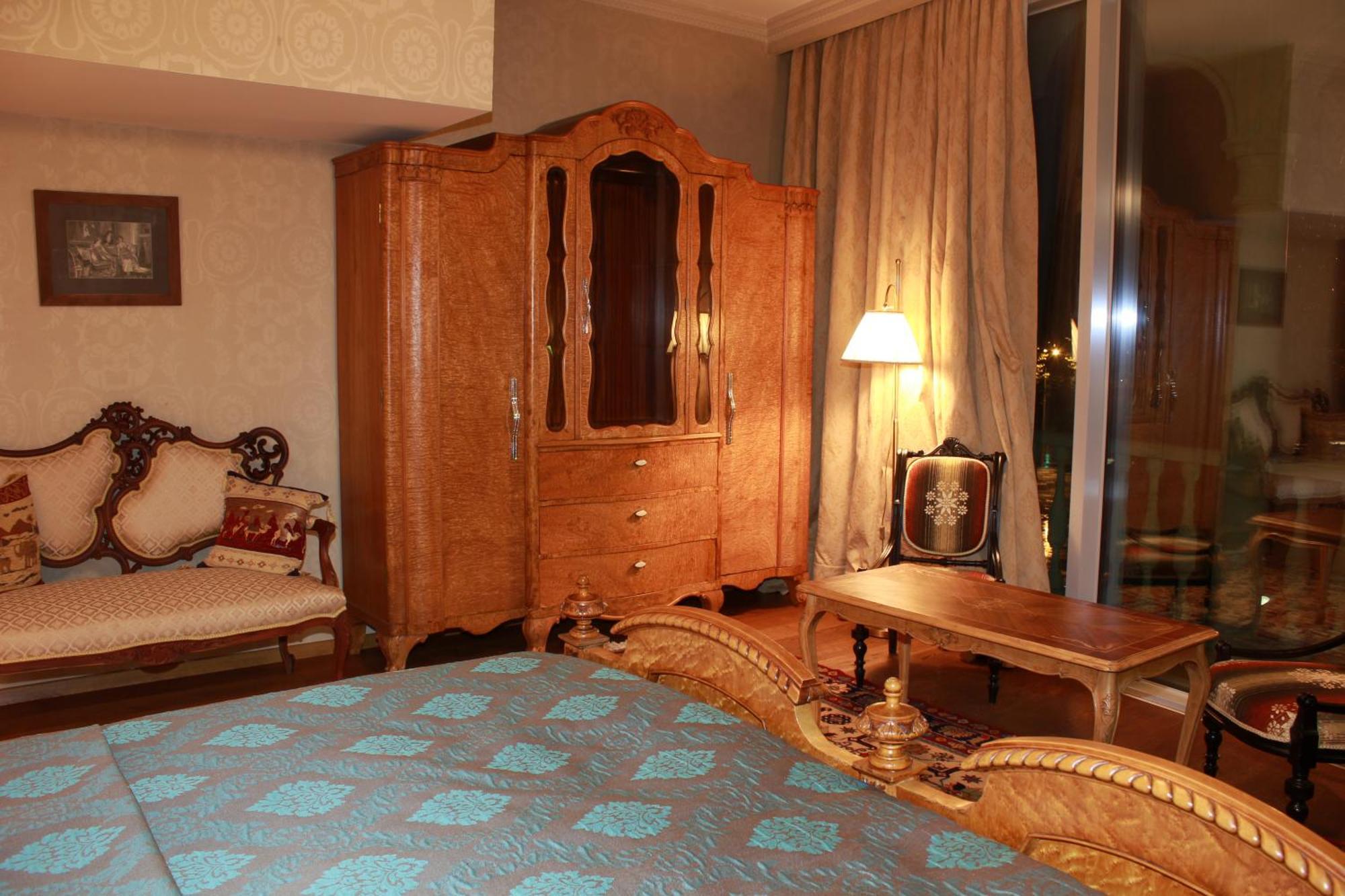 Vinotel Boutique Hotel Tbilisi Værelse billede