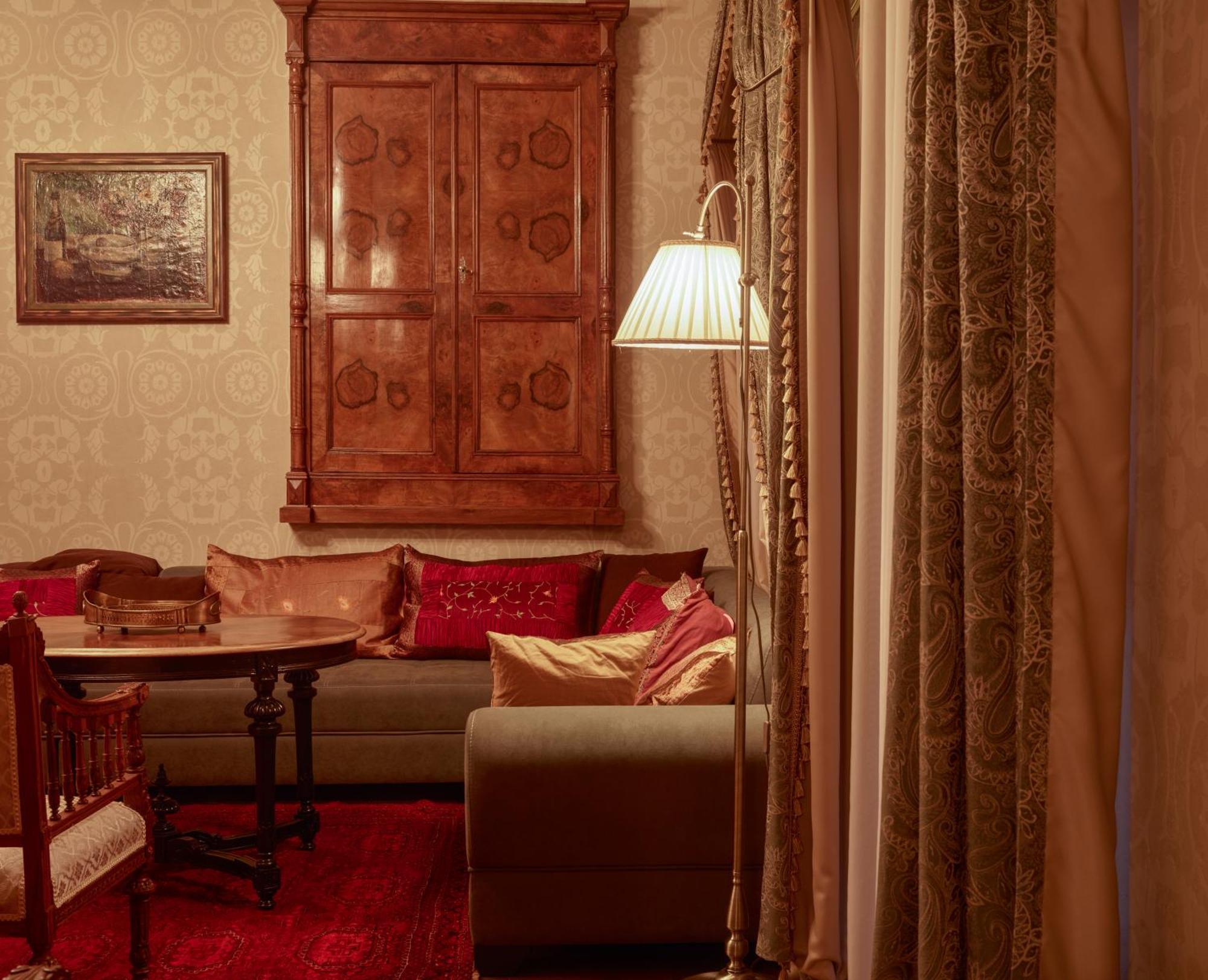 Vinotel Boutique Hotel Tbilisi Værelse billede